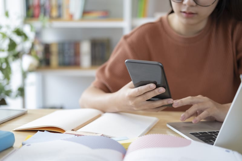 在 Instagram 上关注