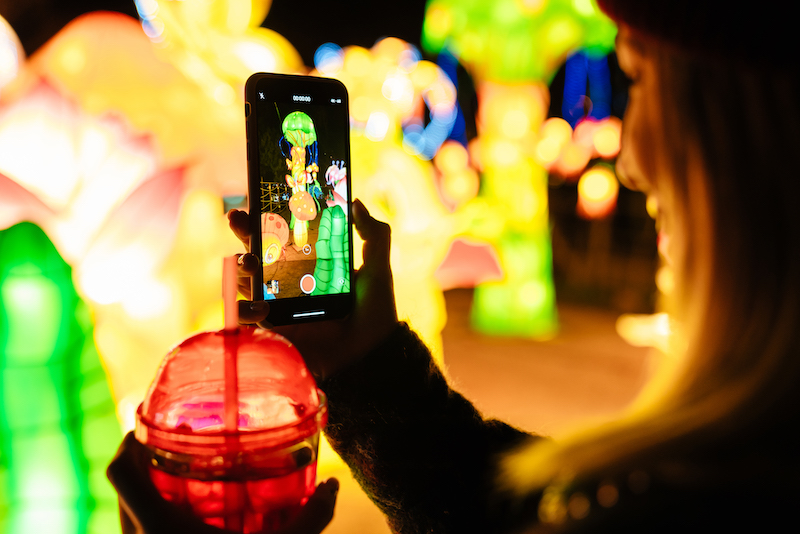 黑暗的 Instagram 照片