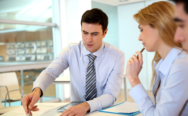 ไม่สามารถให้ข้อมูลพื้นฐานที่เพียงพอ Failing to provide adequate background.