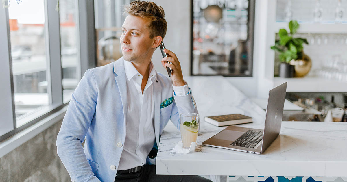 Поднимите свой личный бренд на ступеньку выше с помощью этих настроек социальных сетей