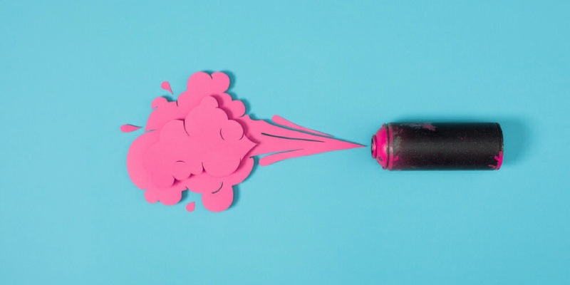 aerosol dengan cat merah muda