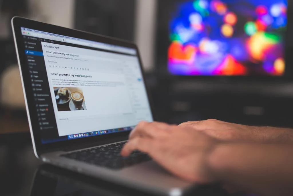 WordPress에서 작업하는 노트북 사용자