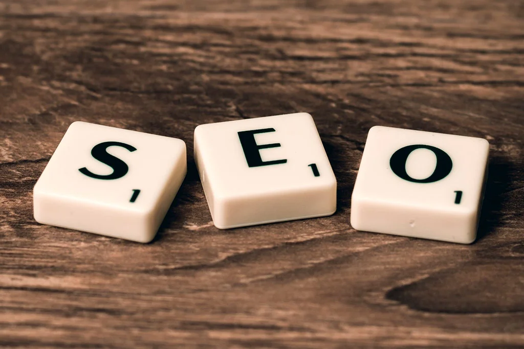 用拼字游戏拼写出来的 SEO