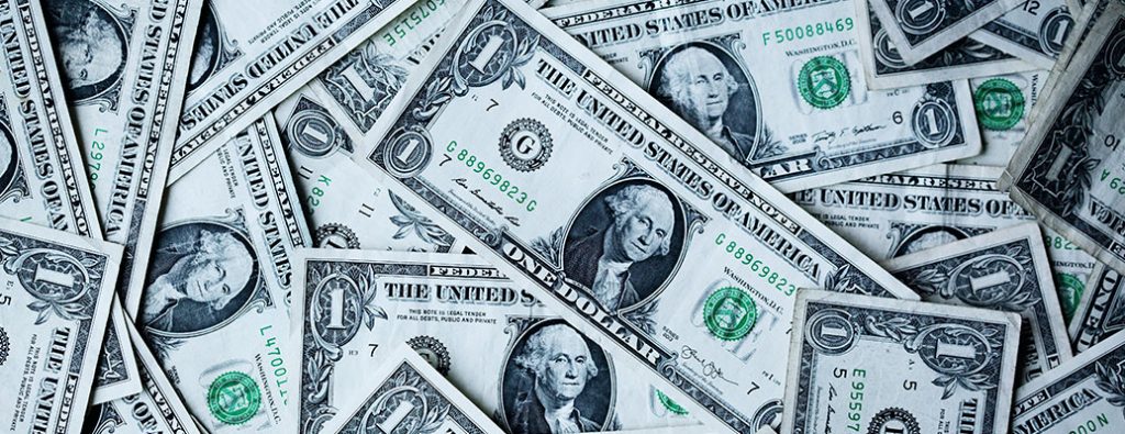 un mucchio di banconote da un dollaro