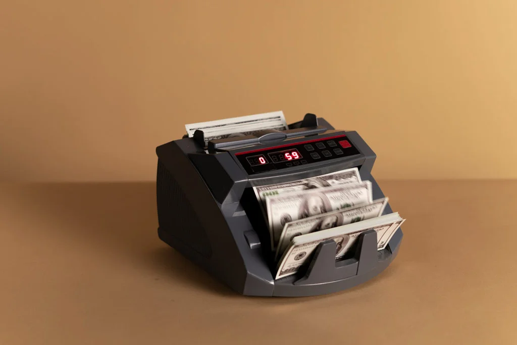 お金を数える猿のカウンター