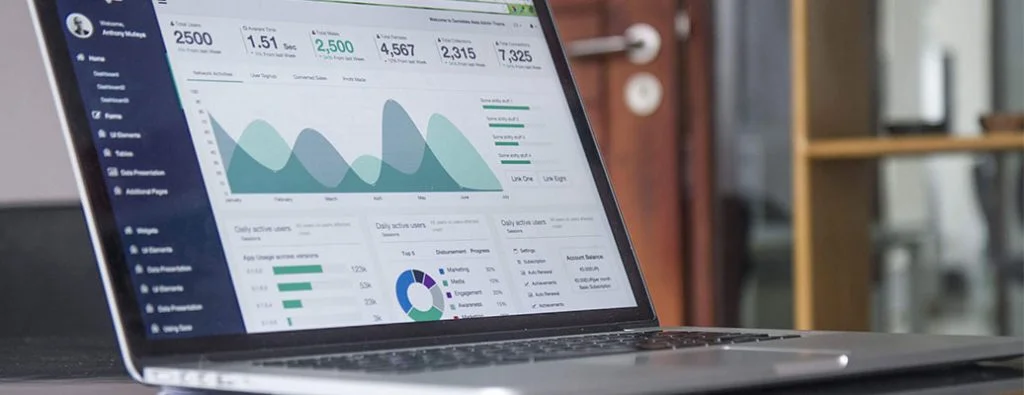 Données et graphiques sur un ordinateur