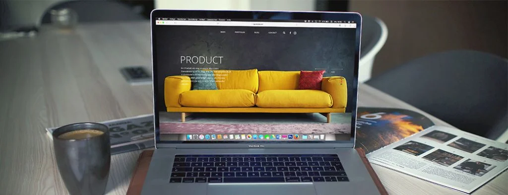 Bilgisayarda mobilya web sitesi