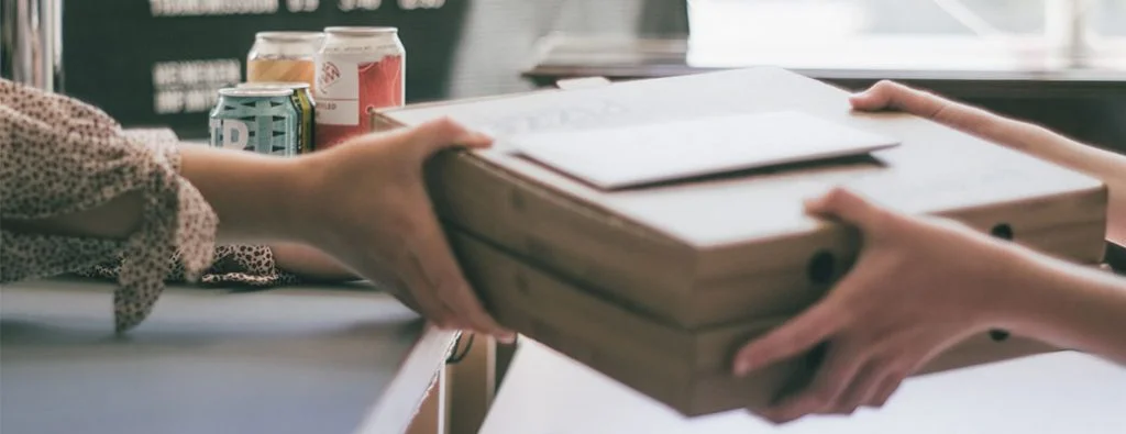 บุคคลที่คืนสินค้าเพื่อขอคืนเงิน