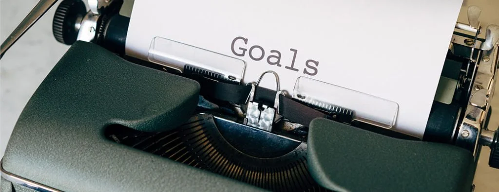 タイプライターでタイプアウトされた目標