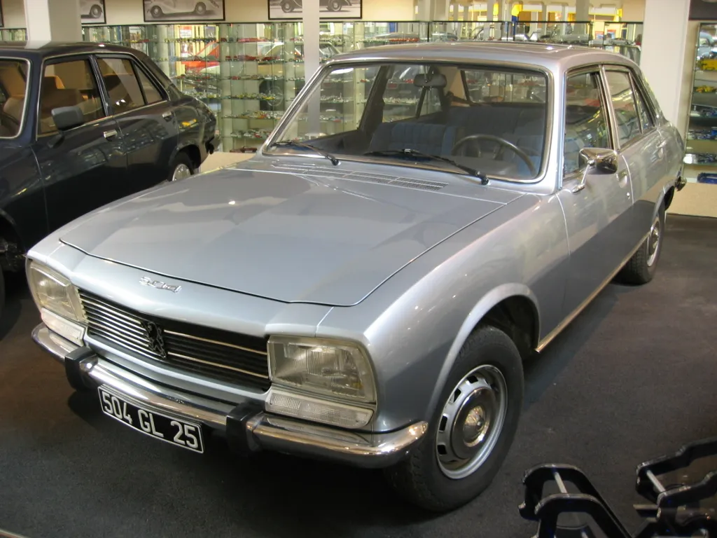 Peugeot 504 Sedan araba