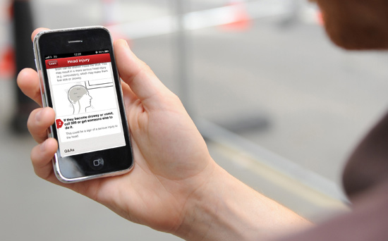 brytyjski czerwony krzyż aplikacja