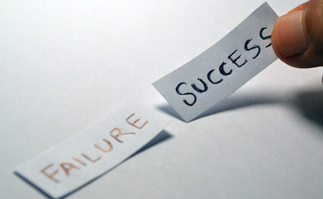 Mopinion: Ilościowe a jakościowe opinie klientów online — porażka lub sukces