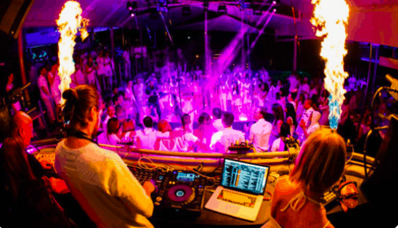 Mindvalley มีงานอีเวนต์งานใหญ่ต่อหน้าที่ดู LIT