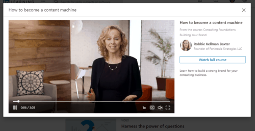 Une vidéo LinkedIn Learning autonome s'affiche dans une fenêtre contextuelle lightbox