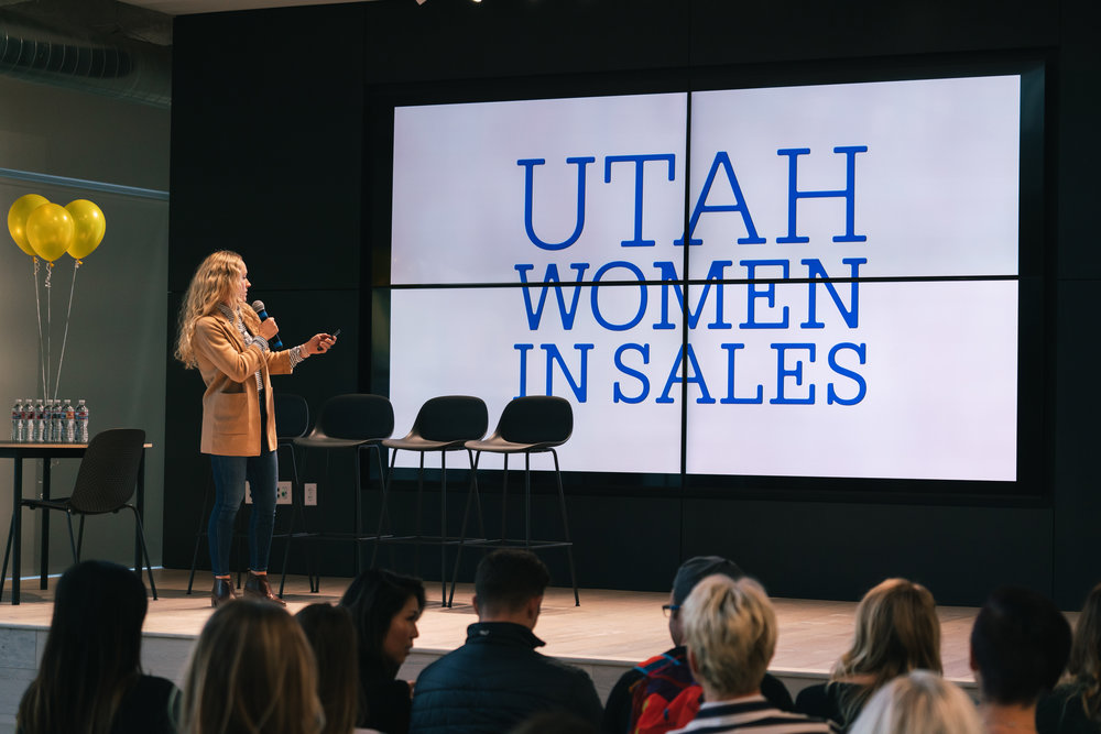 zawodowcy w sprzedaży kobiet