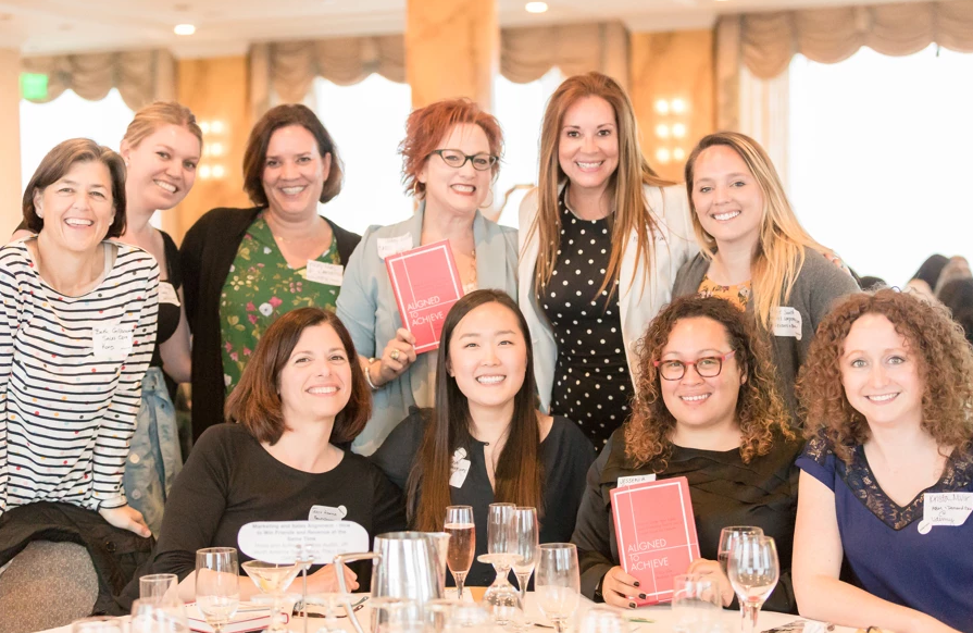 zawodowcy w sprzedaży kobiet