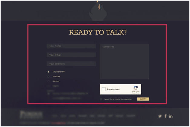 Formular de contact pentru subsolul site-ului