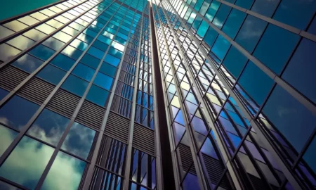 构建分析如何塑造商业部门的未来？