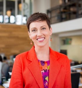 Дженни Мэджик, специалист по маркетинговой стратегии