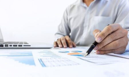 企業が監査管理ソフトウェアを使用してリーチを拡大する方法