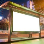 Publicitate digitală în afara casei