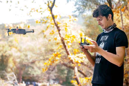 дрон-квадрокоптер-гаджет-технология-летать