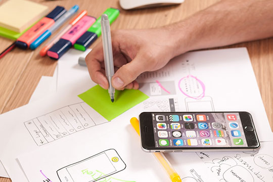 ux-ui-design-app-mobile-phone-pengembangan-kreatif