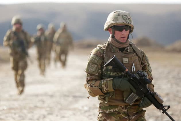 اختراعات عسكرية-عقلية-تحكم-خوذة-تقنية