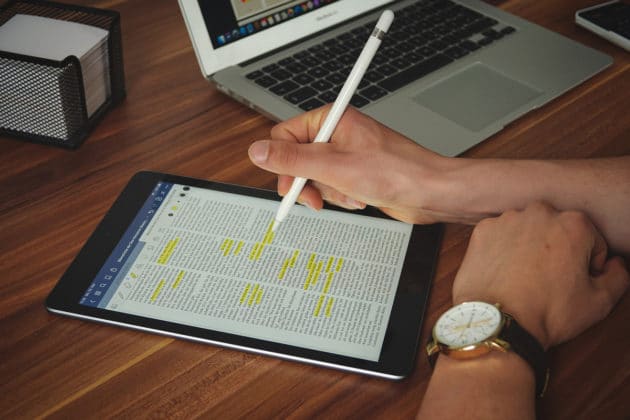 互聯網工作辦公室辦公桌技術平板電腦 ipad 蘋果寫作