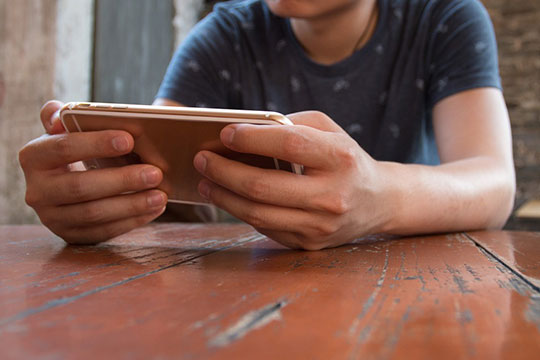 мобильная игра-iphone-технология-смартфон