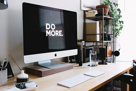 Masa-Bilgisayar-Teknoloji-İş-Yazılım-Açık-Kaynak-Başlangıçlar