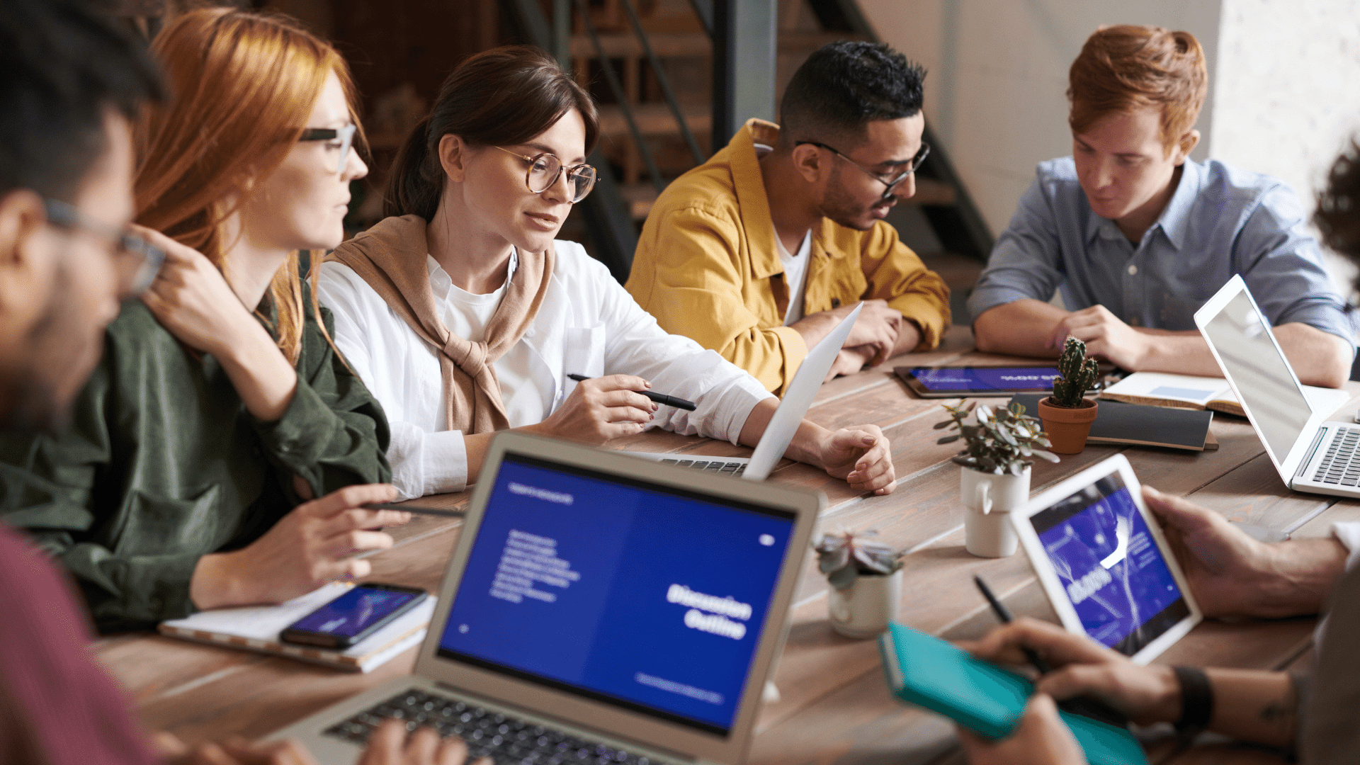 詐欺を防ぐために紹介ソフトウェアを使用する