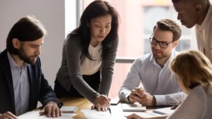 적절한 분석을 통해 데이터는 중요한 기회를 식별하는 데 도움이 될 수 있습니다.