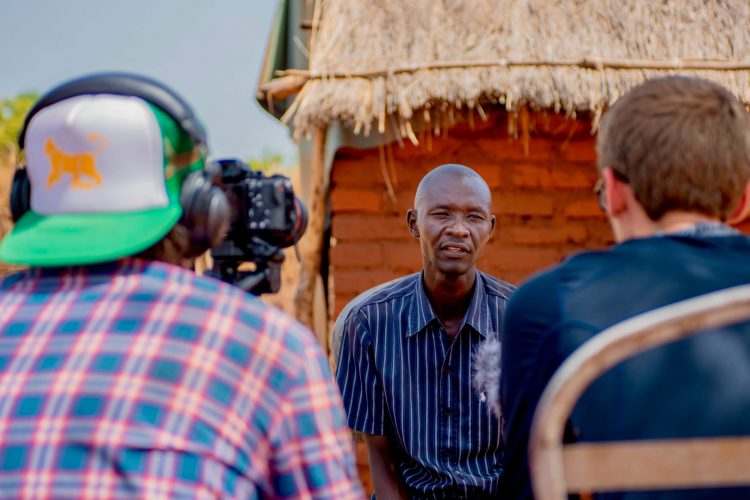 작전 깨진 침묵