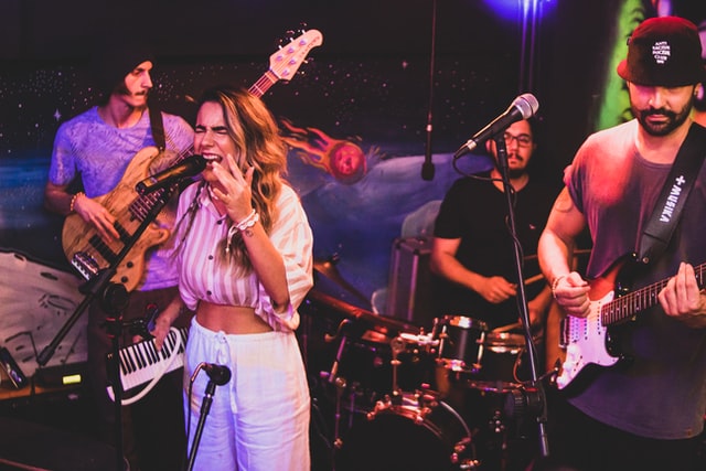 batalla de la idea de recaudación de fondos de bandas