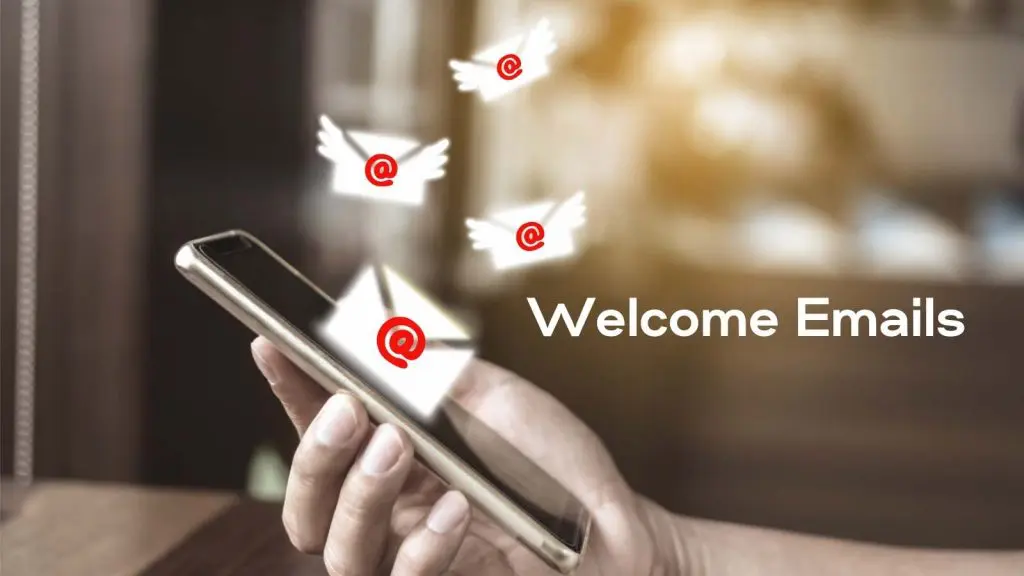 ส่งอีเมลต้อนรับ