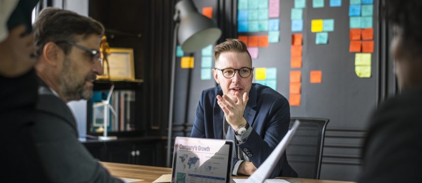 Cele mai bune 12 idei pentru automatizarea marketingului în 2022