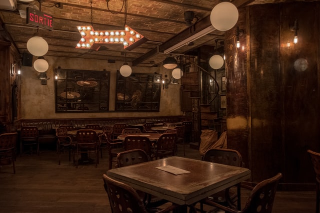 Comment rénover un bâtiment de restaurant vieillissant