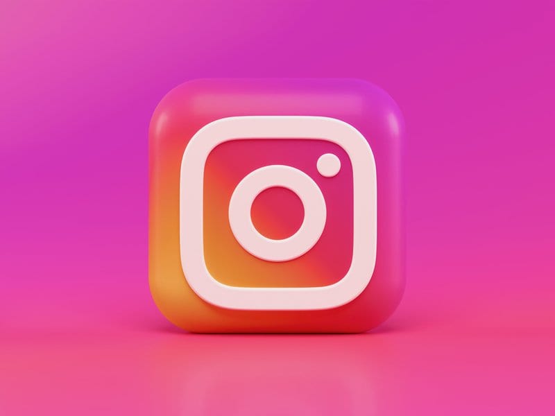 Instagramストーリーの背景を変更する方法