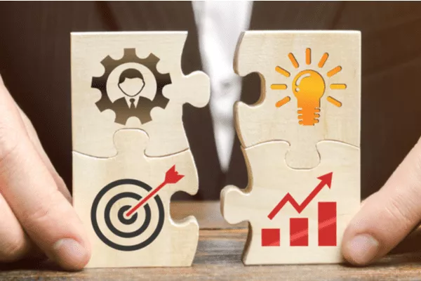 Puzzleteile zur Datenerfassung, die zusammenpassen