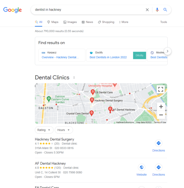 Screenshot dei risultati di ricerca di Google per "dentista a Hackney"