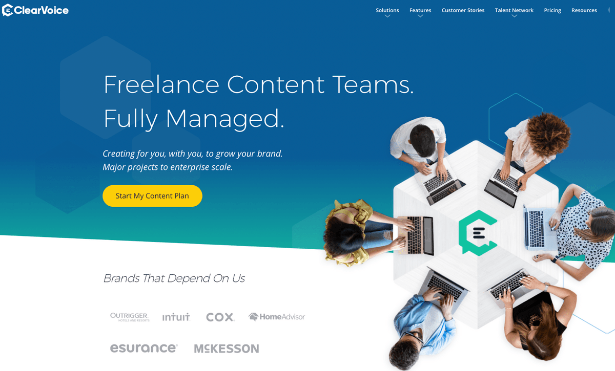 Embaucher des rédacteurs indépendants sur des plateformes indépendantes comme Clearvoice