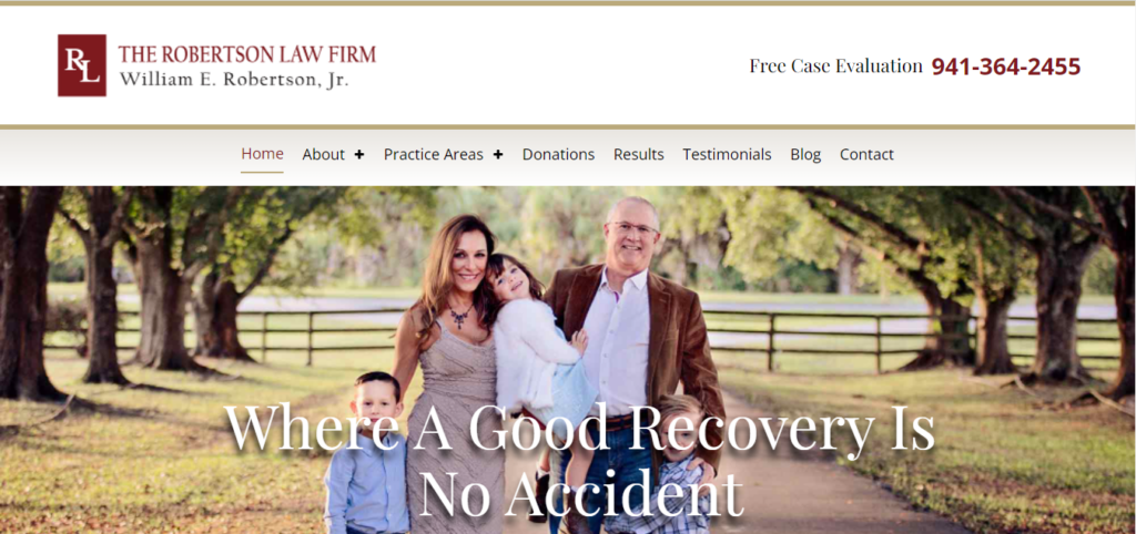 ロバートソン法律事務所自動車事故弁護士サラソタフロリダ