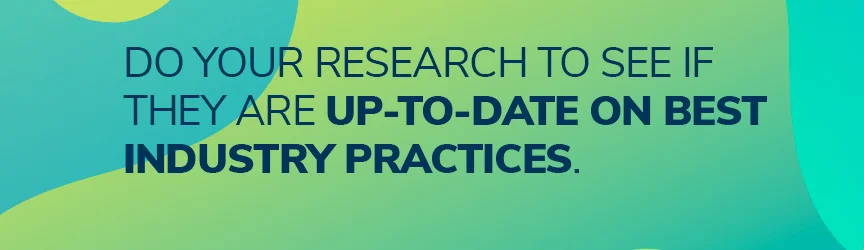 모범 사례에 대한 최신 정보인지 확인하기 위해 조사하십시오.