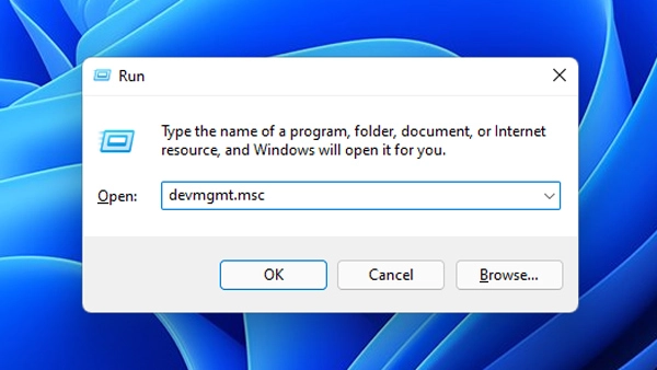 Windows 11でデバイスマネージャーを起動して、インストールされているデバイスにアクセスします