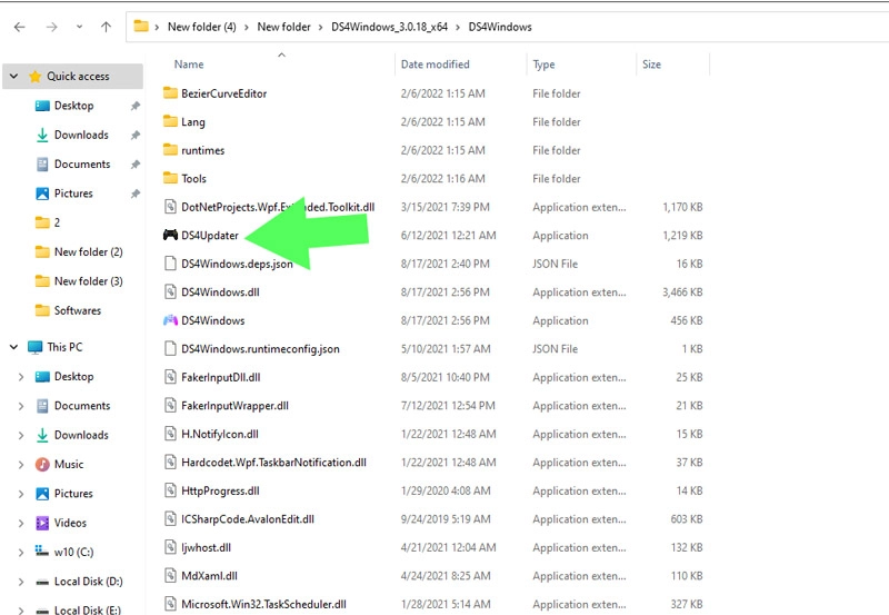 DS4Updaterを起動します