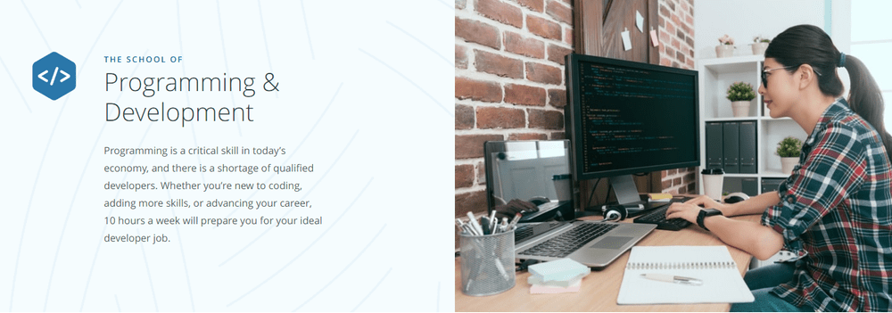 مدرسة البرمجة والتطوير