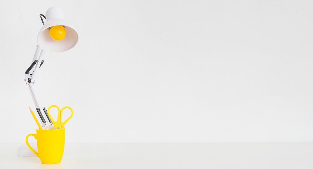 lampada dal design minimale in evidenza