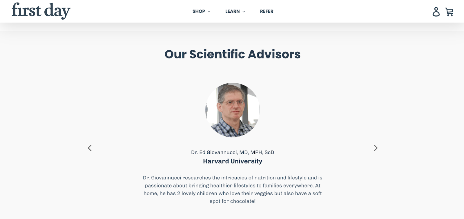 يقنع قسم "الخبراء" في صفحة منتج اليوم الأول العملاء بموثوقية ووظيفة منتجاتهم