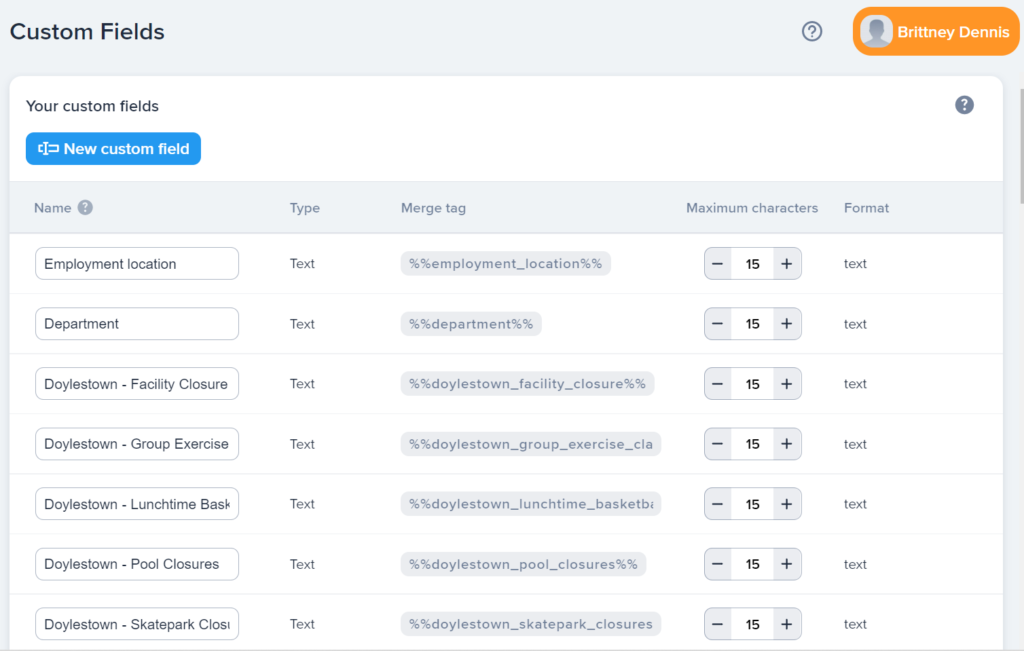 สกรีนช็อตของเครื่องมือการจัดการผู้ติดต่อ